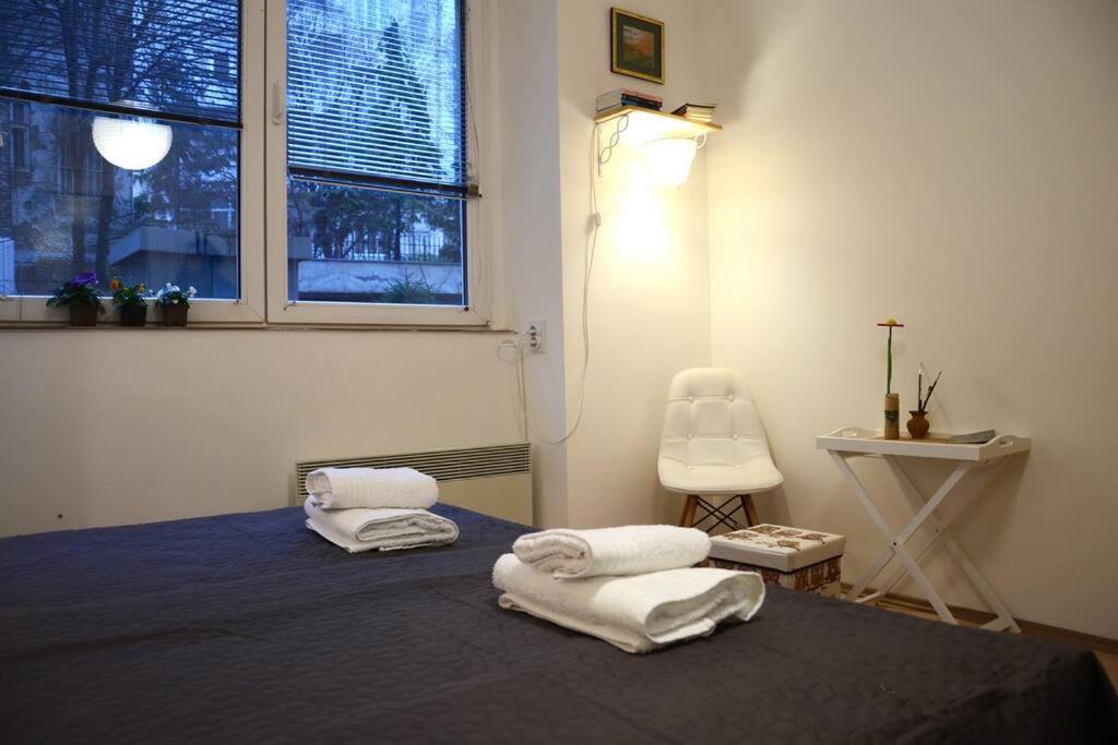 Atelier 12, Feeling Like An Artist! Promo Price Apartment Belgrade Exterior photo